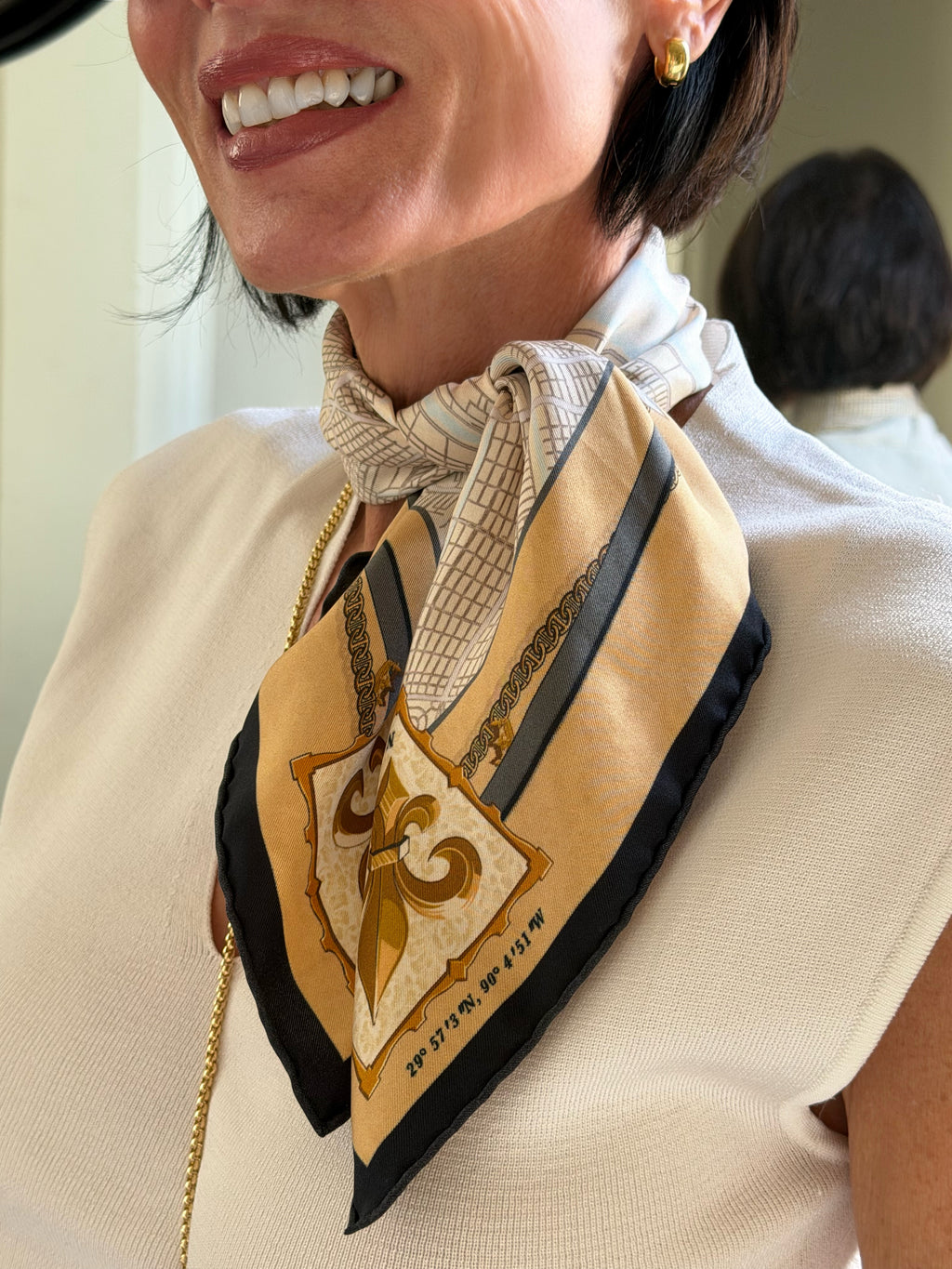 Le Coeur de Ville 100% Silk Twill Scarf With Hand Rolled Edges